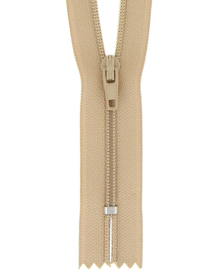 Nylon Dress & Skirt Zip: 50cm: Fawn