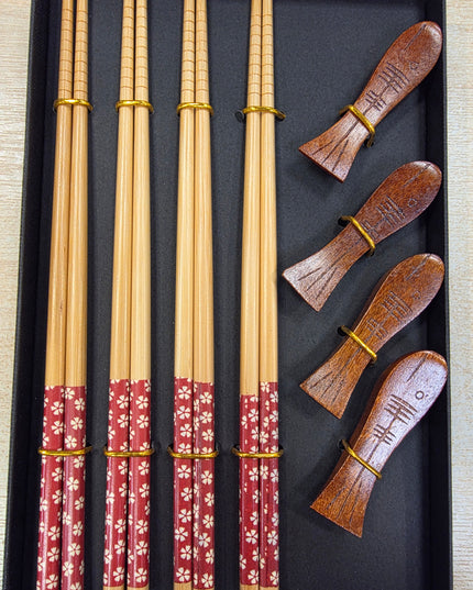 Japanese-Style Wooden Chopsticks Set – 4 Pairs with Decorative Rests, Gift Boxed