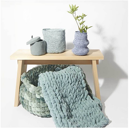 Rico Design Chenillove Super Big Print Chenille Yarn 300g – XXL Chunky Soft Knitting Wool for Blankets, Crochet & Home Décor (Green Mix)