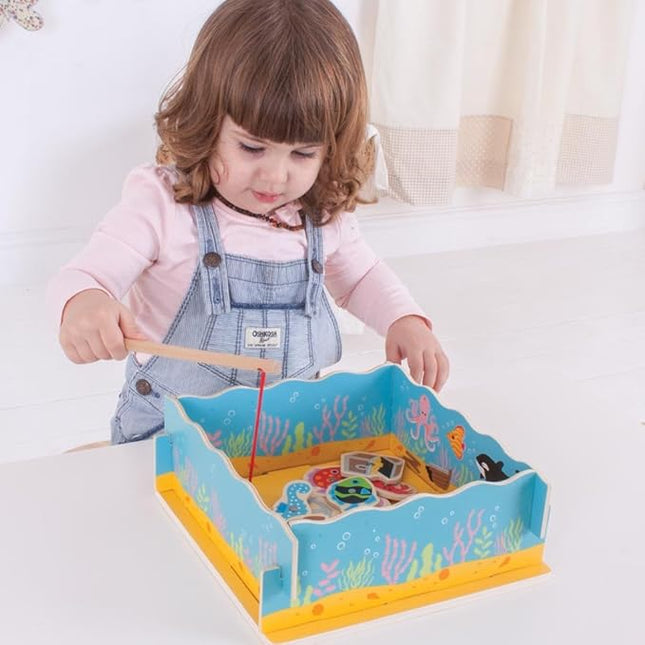 Bigjigs Magnetic Fishing Game with Base