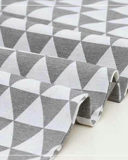 Grey Triangle Geometric Table Runner 33×183cm – Modern Pattern with Tassel