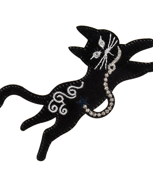Motif B: Black Cat