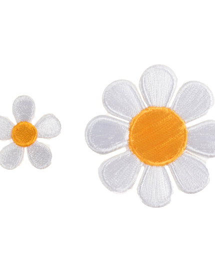 Motif C: White Daisies