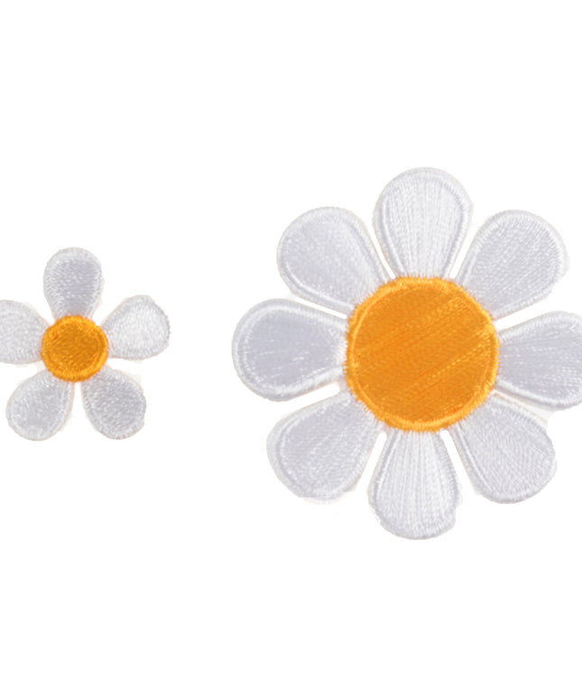 Motif C: White Daisies