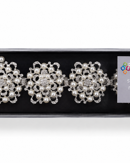 Set of 4 Pearl & Diamante Napkin Rings – Silver Christmas Table Decorations