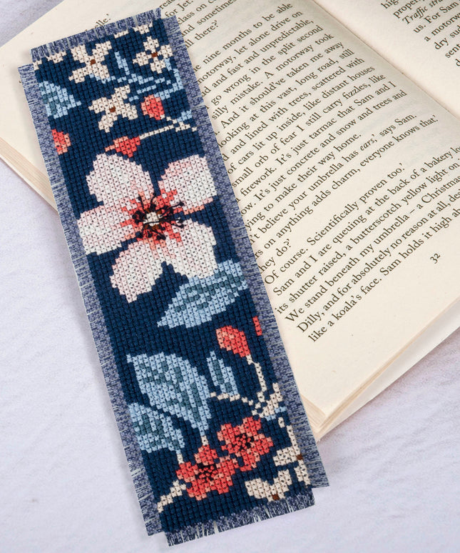 Counted Cross Stitch Kit: Bookmark: Morris