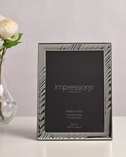 Impressions 999 Silver Textured Wave Photo Frame 5" x 7" Wood Back Made In Italy