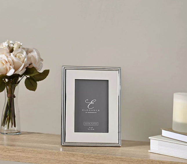 Elegance Silverplated Rib Edge Frame 4" x 6" Gift Boxed