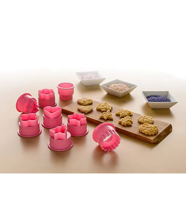 Cookie Cutter 8Pc Pink Plastic Cutter Set