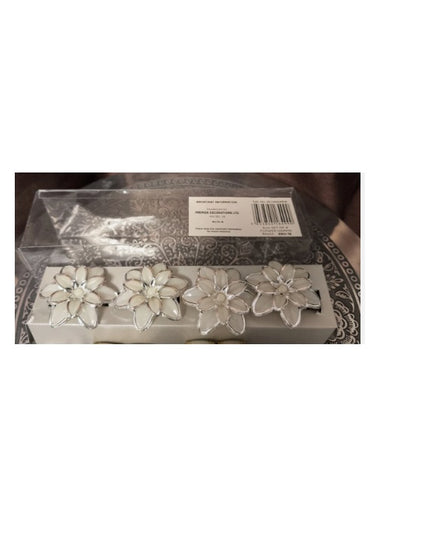 Set of 4 White Flower Napkin Rings